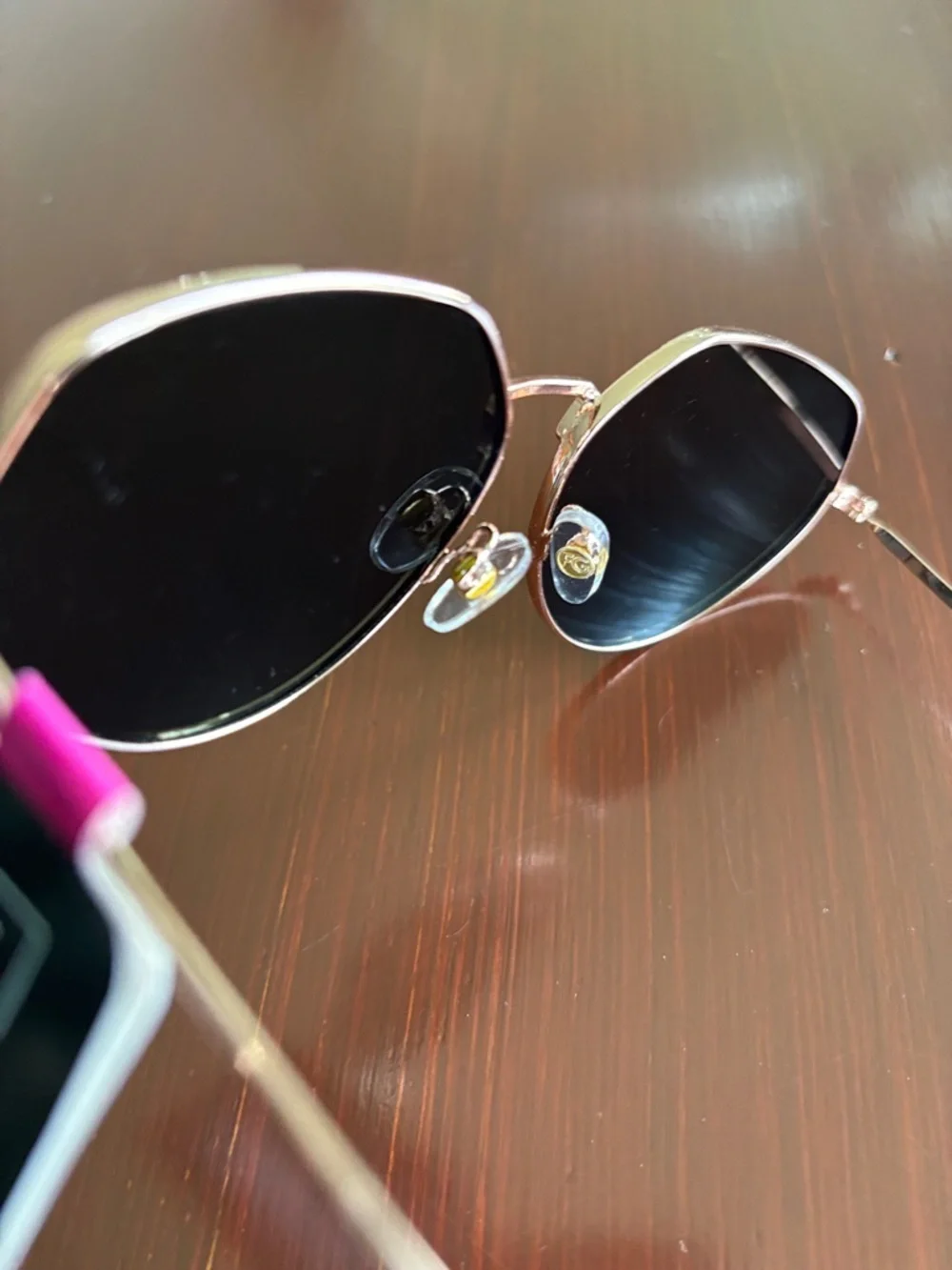 Foster Grant 100% UVA-UVB protect,gold round geometric frame, black lens